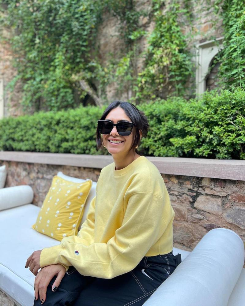 mrunal-thakur-rajasthan-vacation